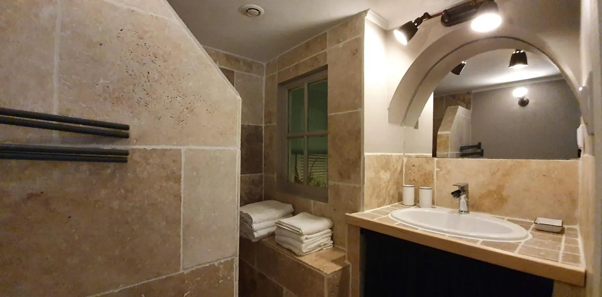 Penzion Hotel Mas Du Cimai Evenos