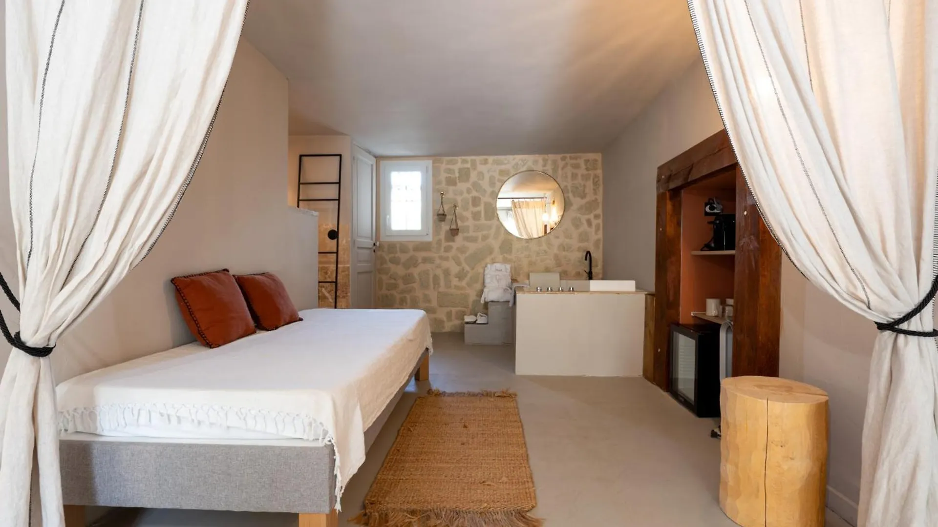 Mas Du Cimai Hotel Evenos