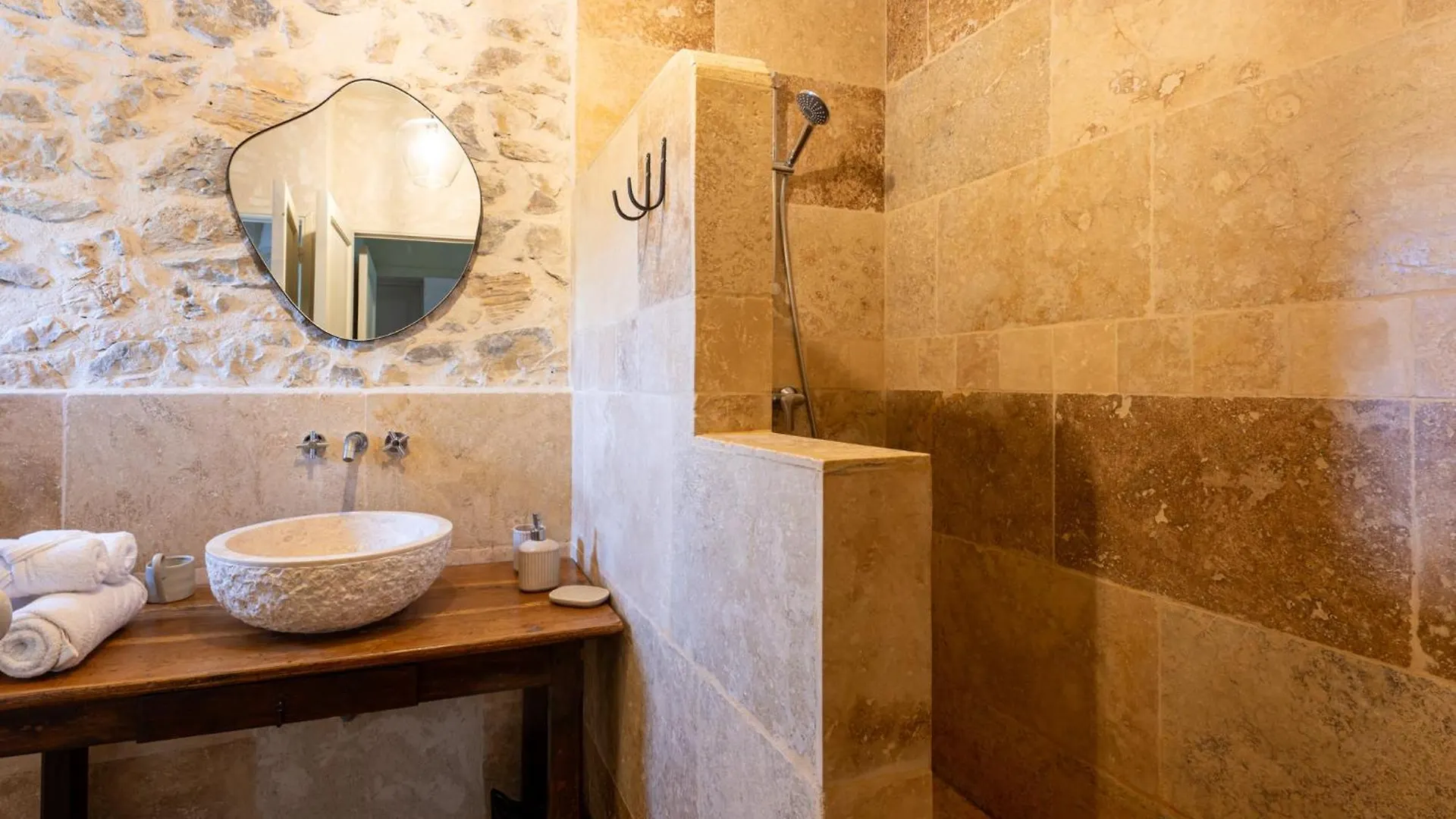 Mas Du Cimai Hotel Evenos Guest house